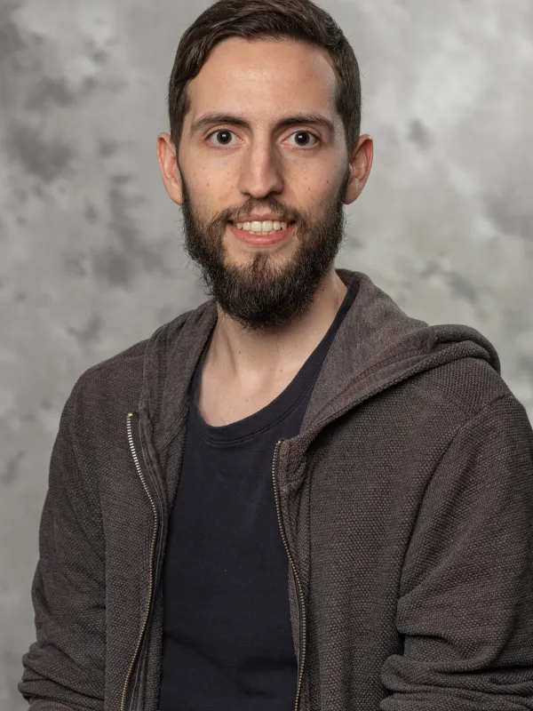 Paul Russell, CMBP alumnus